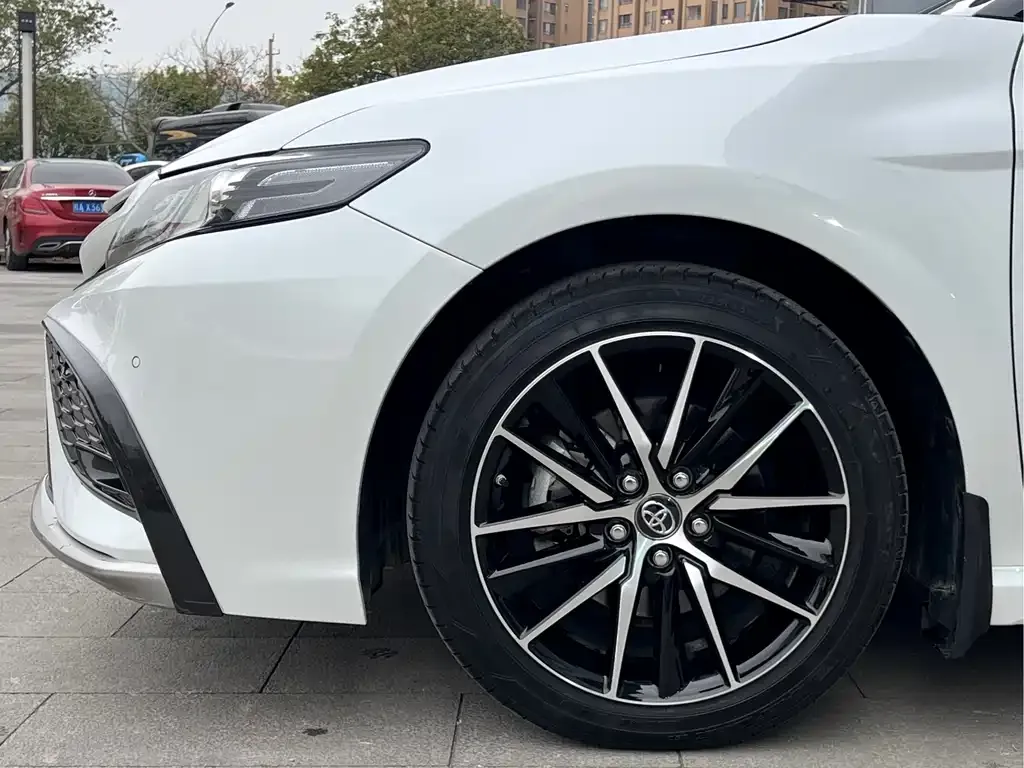 Toyota Camry 2022 из CN, фото 4