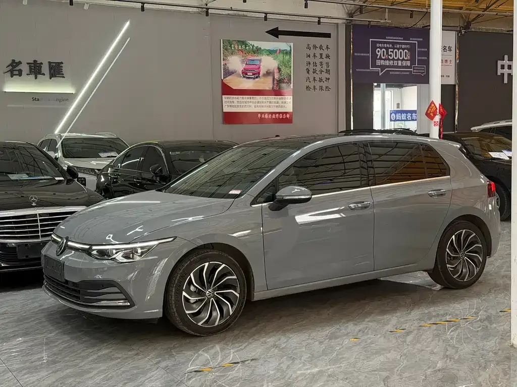 Volkswagen Golf 2022 из CN, фото 7