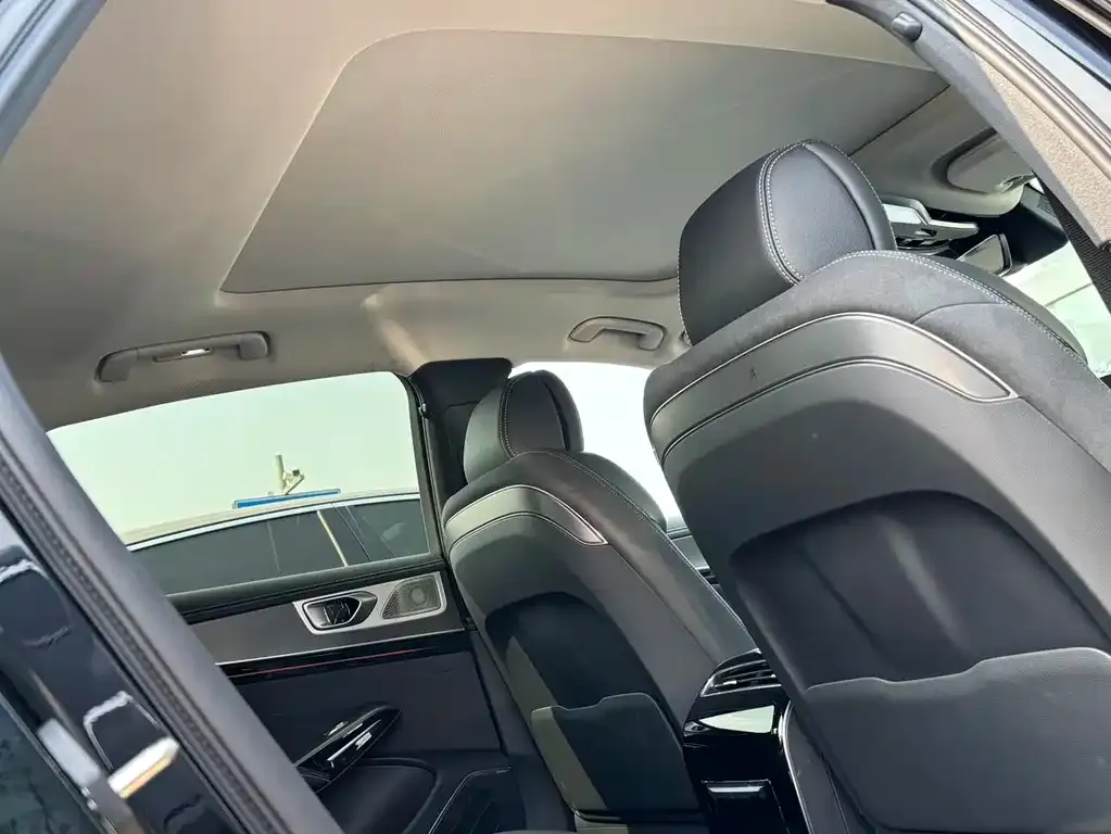 Hongqi H9 2025 из CN, фото 3
