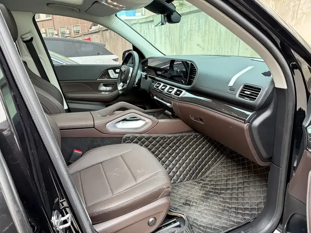 Mercedes-Benz GLS 2023 из CN, фото 3