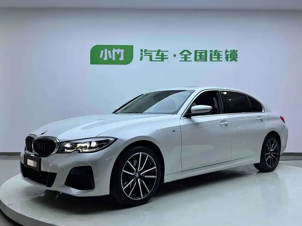 BMW 3 Series — фото 1