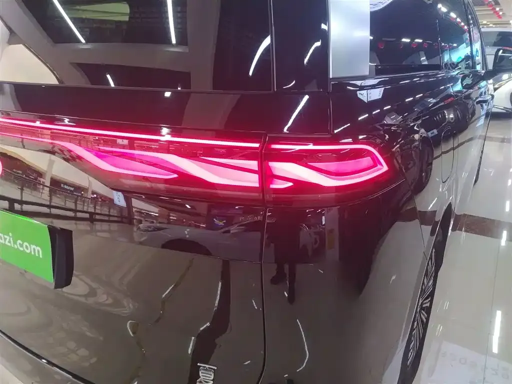 BYD Xia 2025 из CN, фото 3