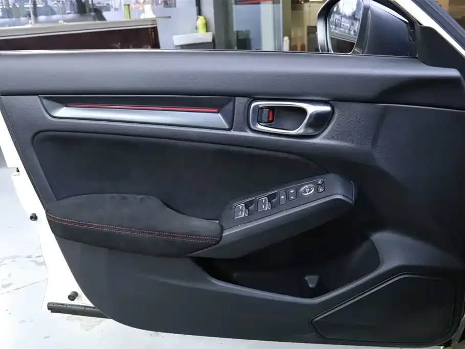 Honda Civic (Import) 2023 из CN, фото 10