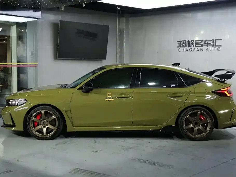 Honda Civic (Import) 2023 из CN, фото 2