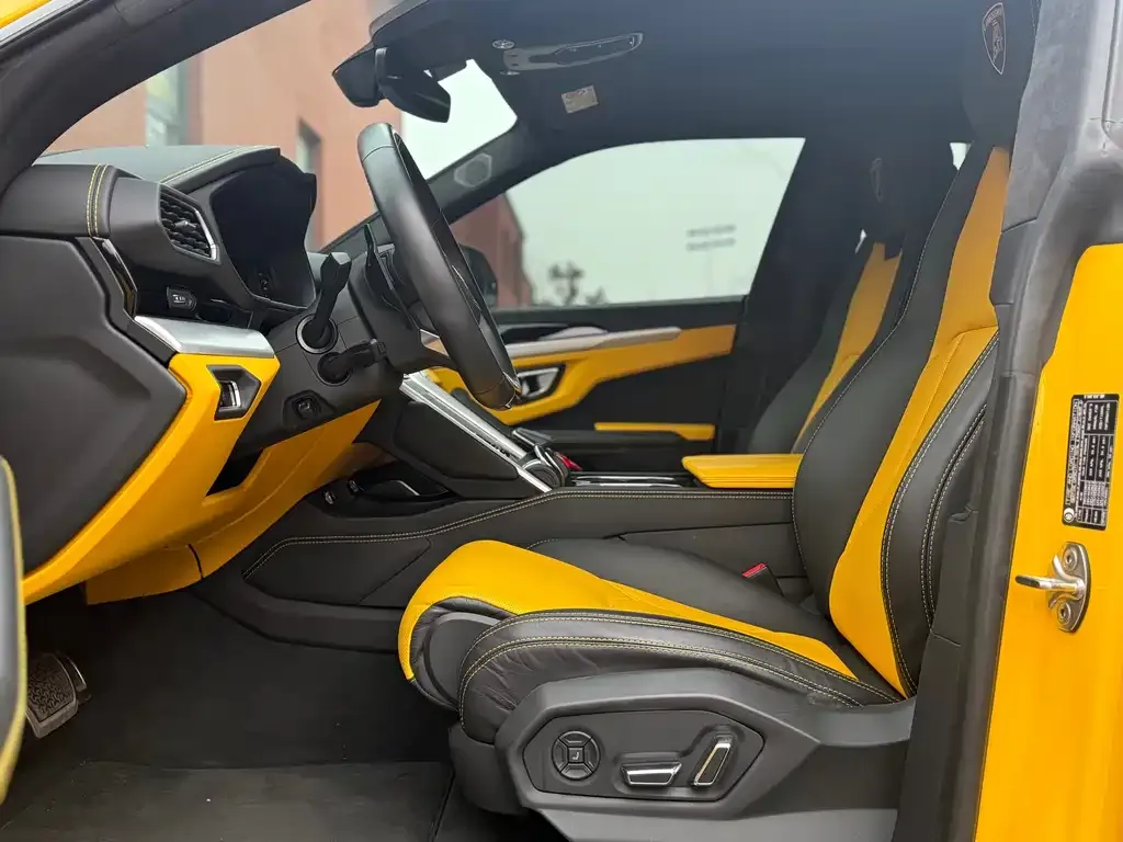 Lamborghini Urus 2022 из CN, фото 5