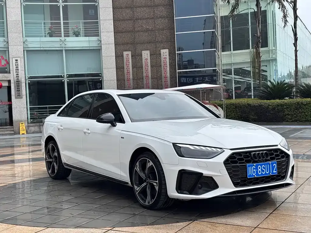 Audi A4L 2024 из CN, фото 7