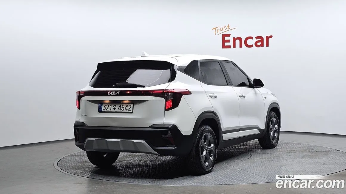 Kia Seltos 2023 из KR, фото 7