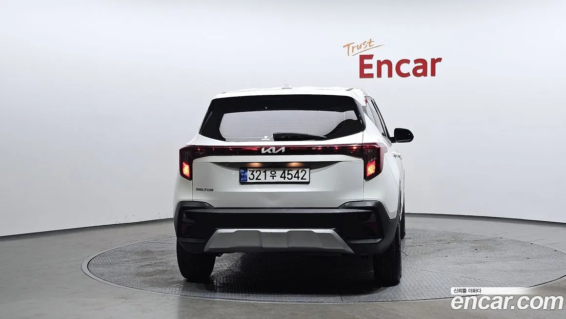 Kia Seltos 2023 из KR, фото 6