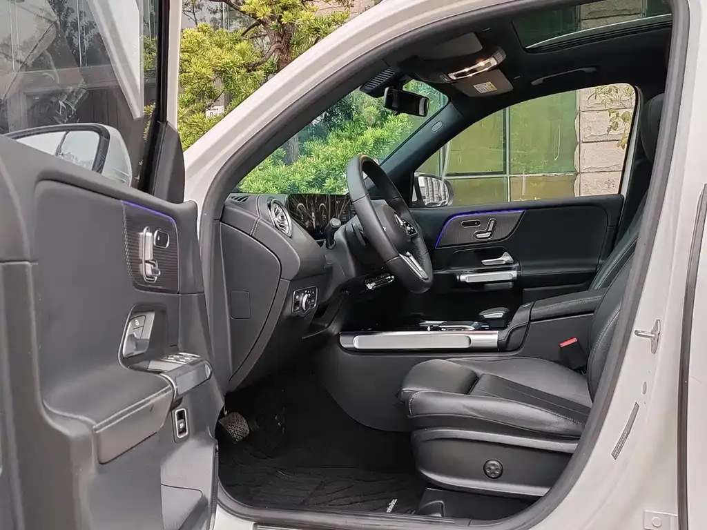 Mercedes-Benz GLB 2021 из CN, фото 8