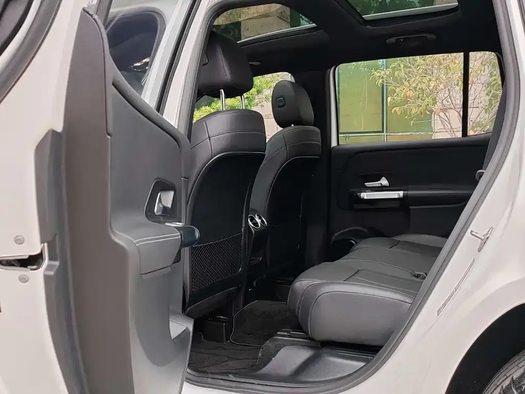 Mercedes-Benz GLB 2021 из CN, фото 6