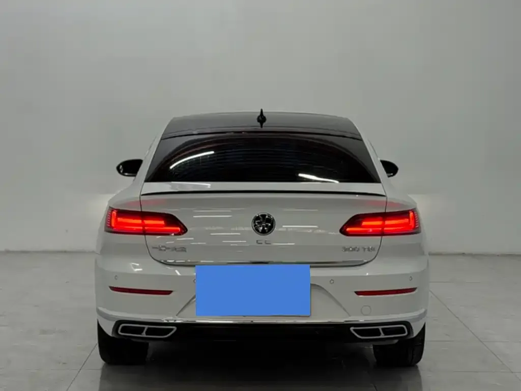 Volkswagen CC 2024 из CN, фото 7
