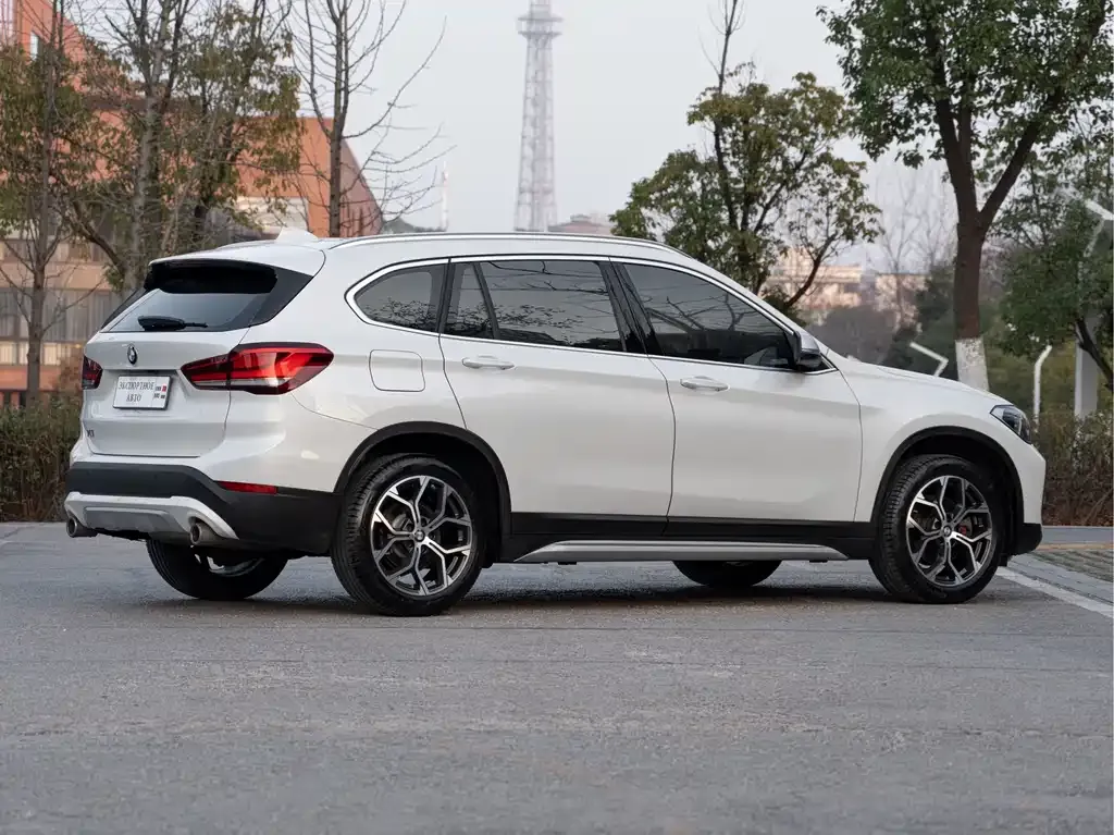 BMW X1 2023 из CN, фото 8