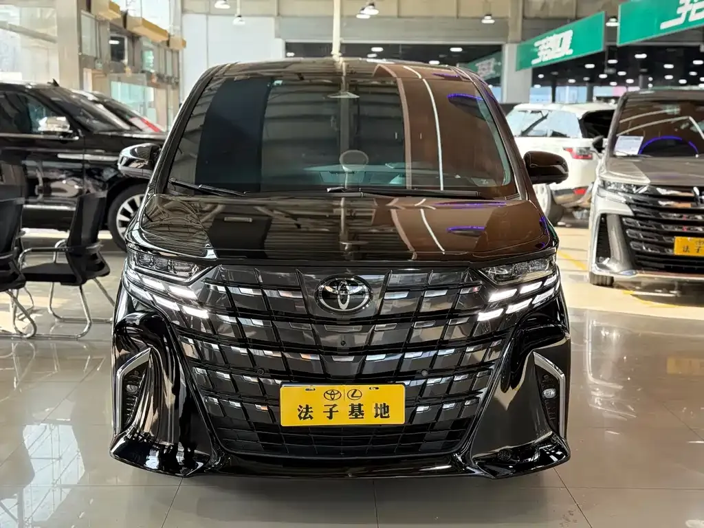 Toyota Alphard 2024 из CN, фото 7
