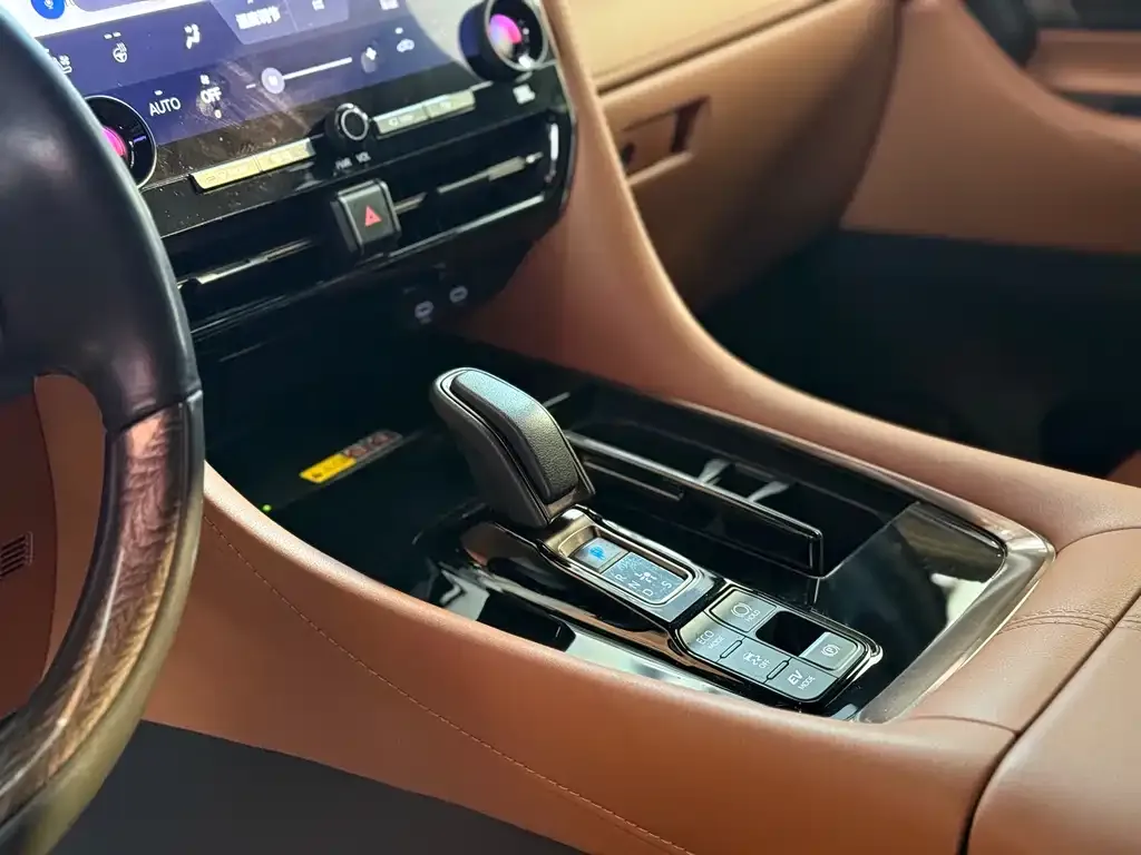 Toyota Alphard 2024 из CN, фото 6