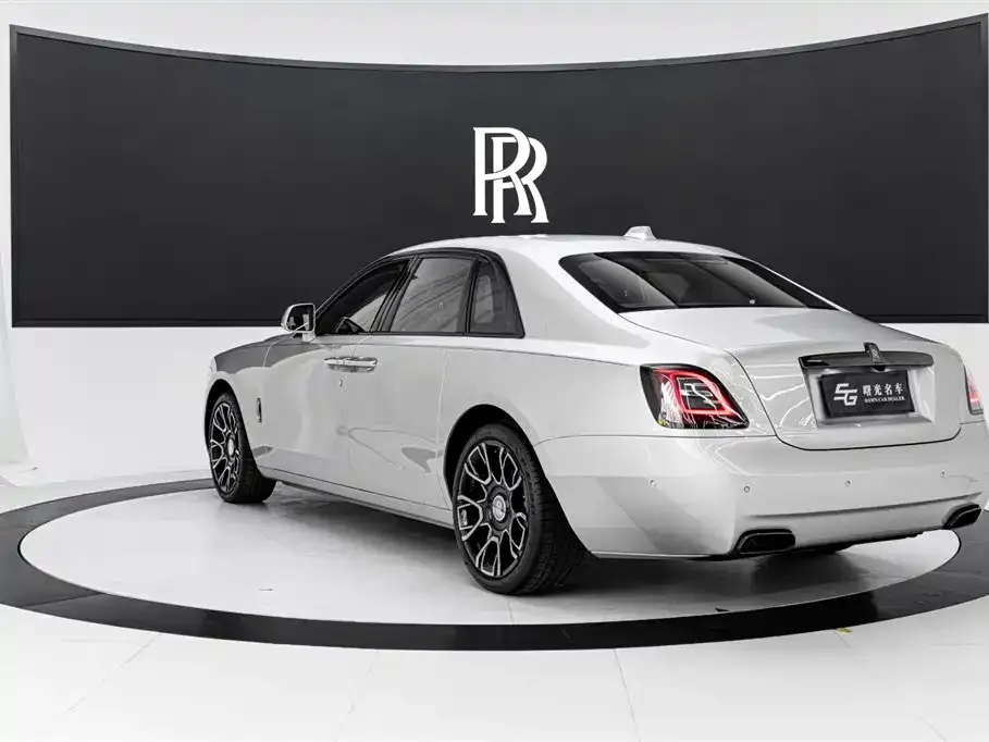 Rolls-Royce Ghost — фото 6