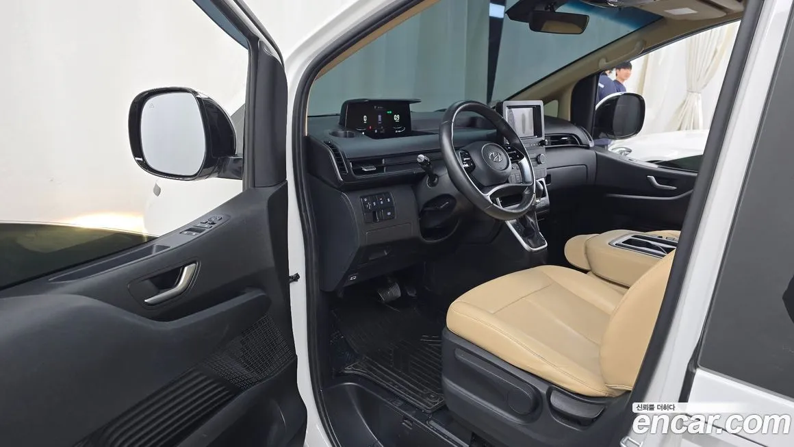 Hyundai Staria — фото 4