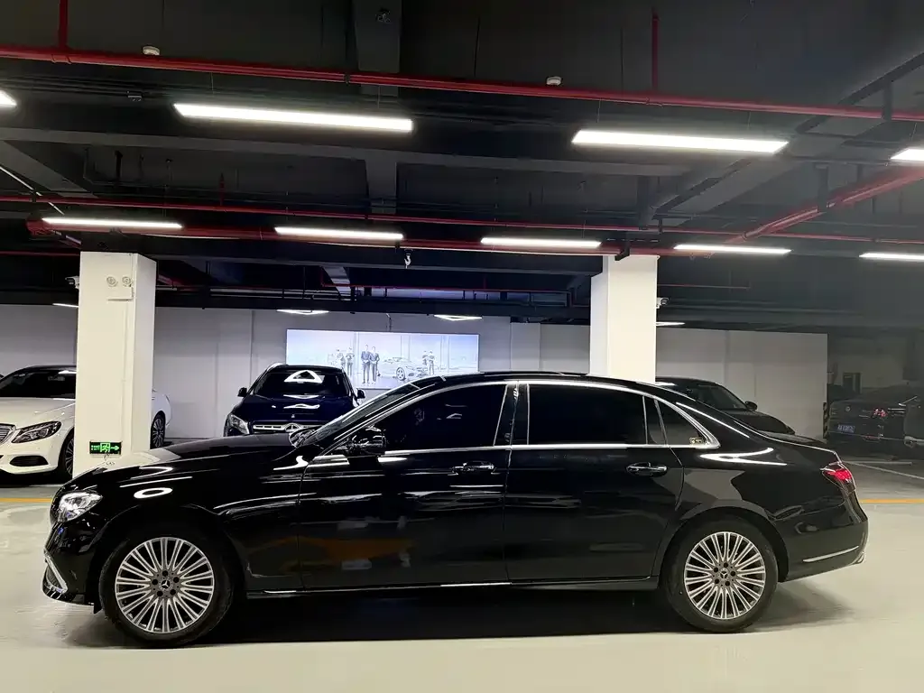 Mercedes-Benz E-Class 2022 из CN, фото 3