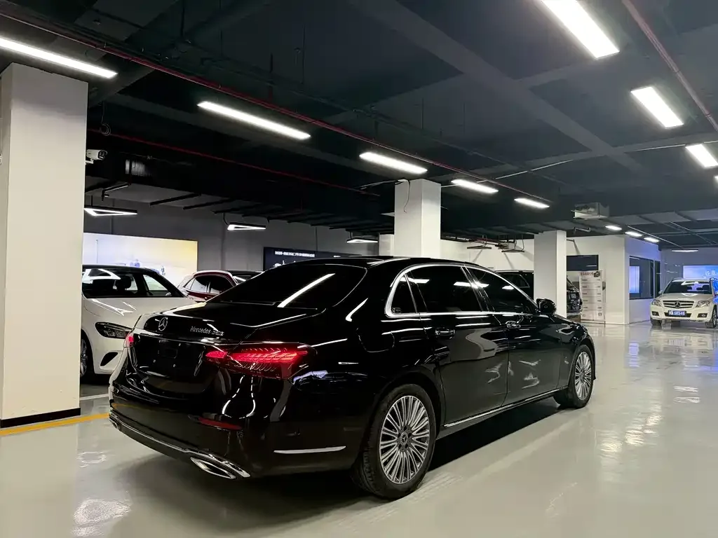 Mercedes-Benz E-Class 2022 из CN, фото 6