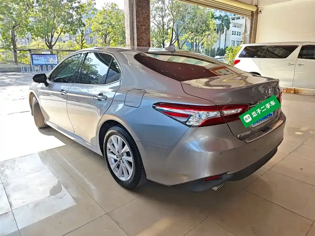 Toyota Camry 2022 из CN, фото 3