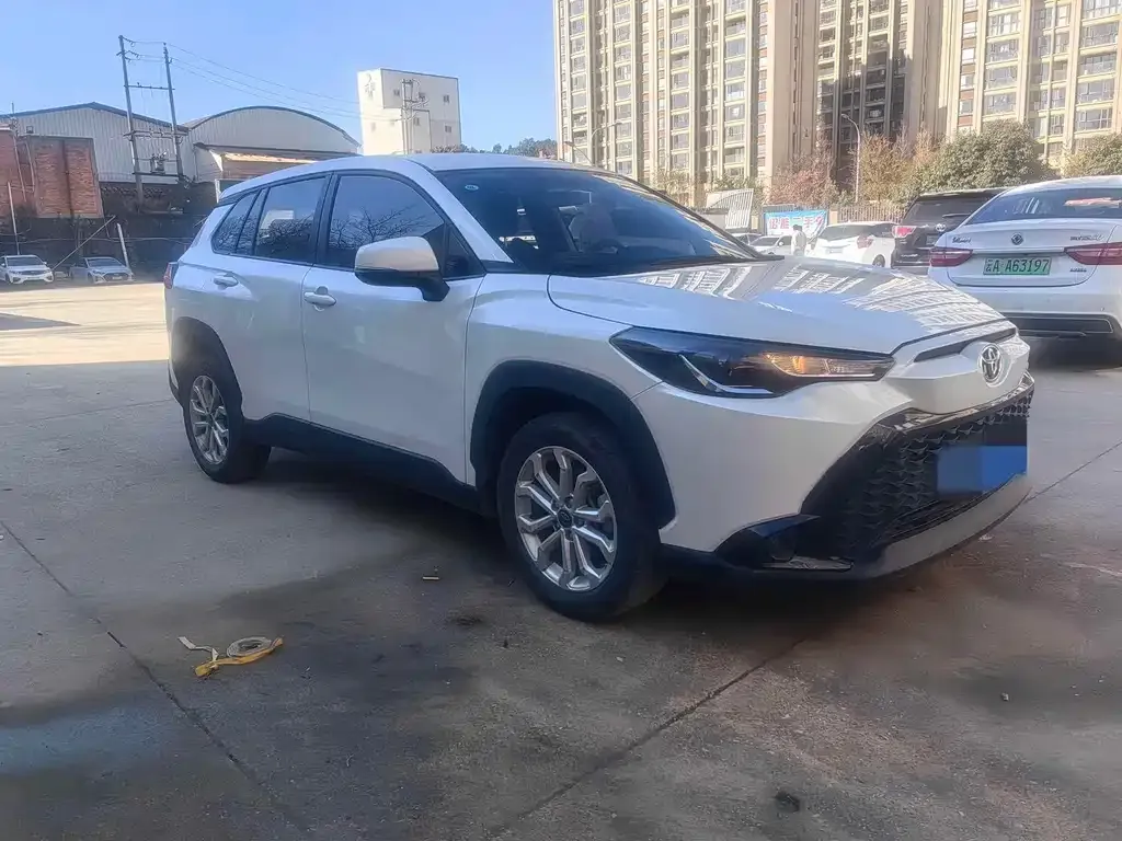 Toyota Frontlander 2023 из CN, фото 9
