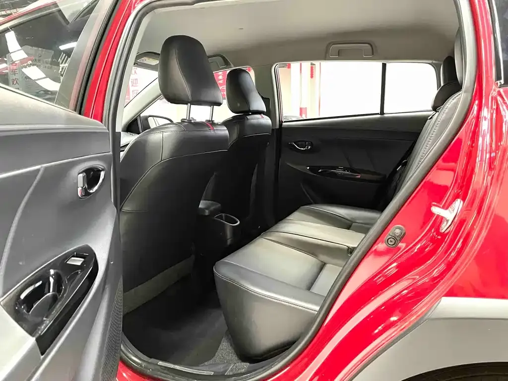 Toyota Yaris L 2022 из CN, фото 9
