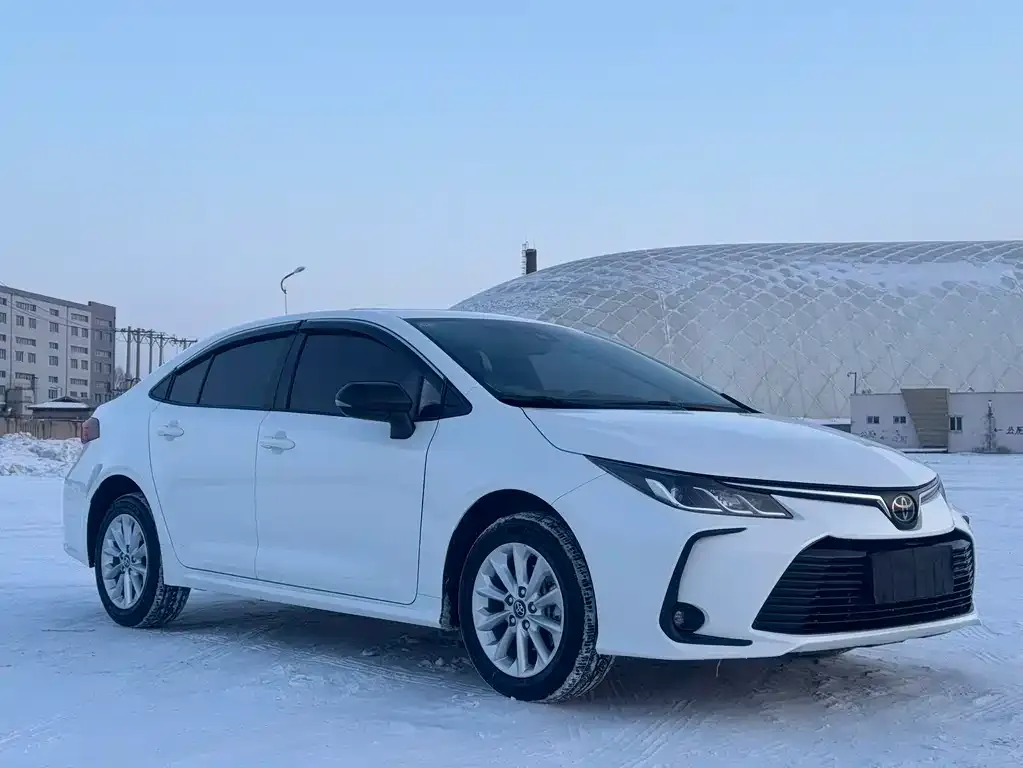 Toyota Corolla 2021 из CN, фото 2