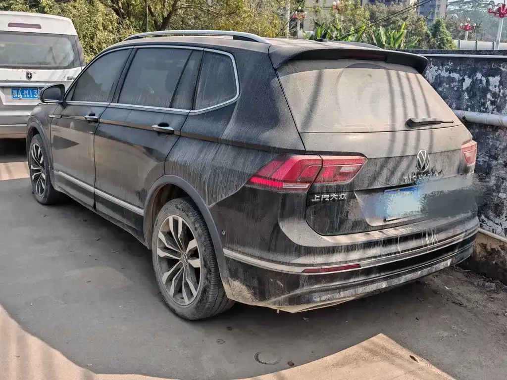 Volkswagen Tiguan L 2021 из CN, фото 3