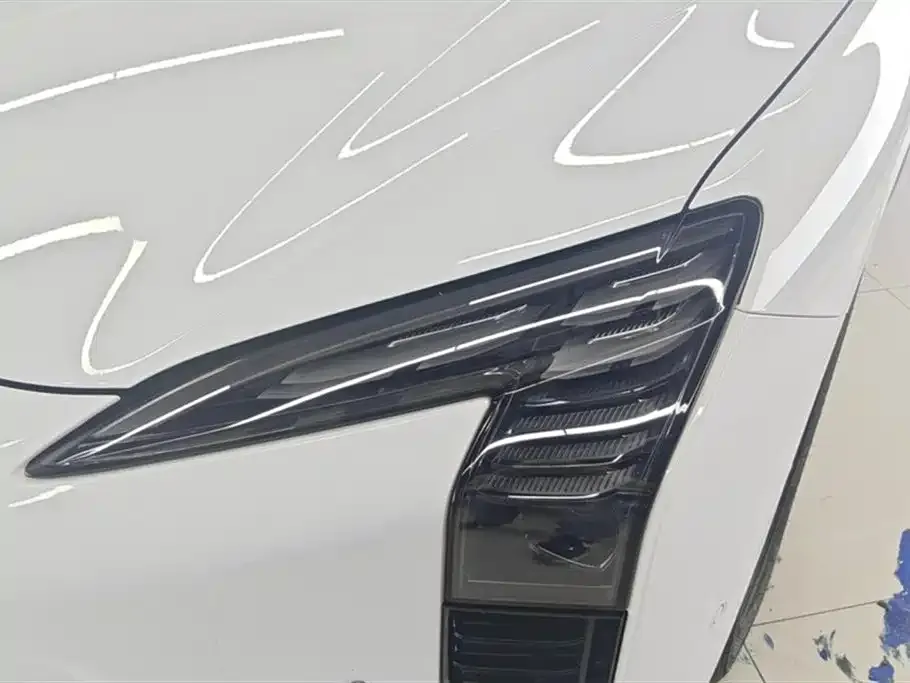 Hongqi EH7 2024 из CN, фото 6