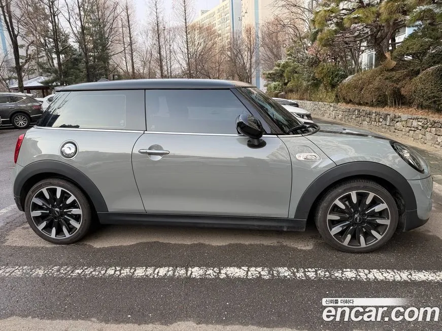 Mini Cooper 2021 из KR, фото 4