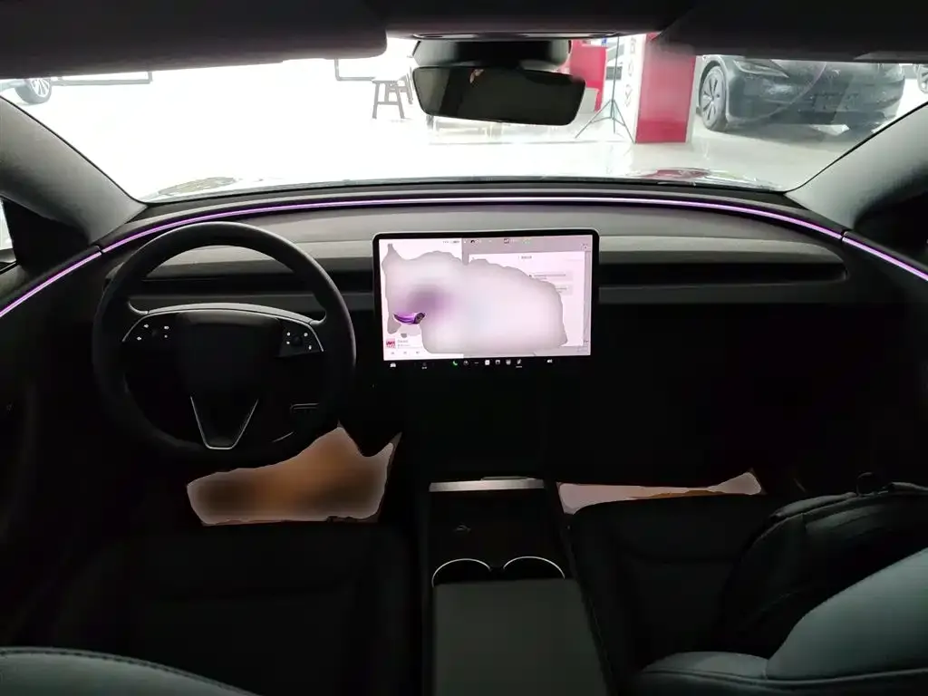 Tesla Model 3 — фото 2