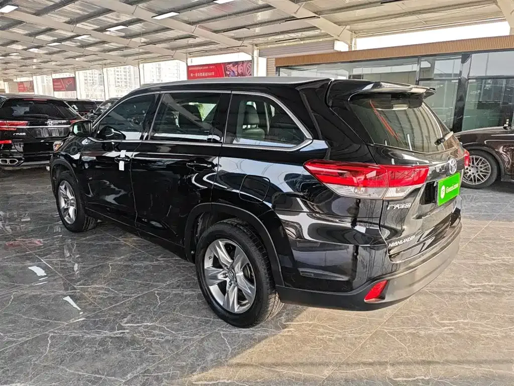 Toyota Highlander 2021 из CN, фото 7