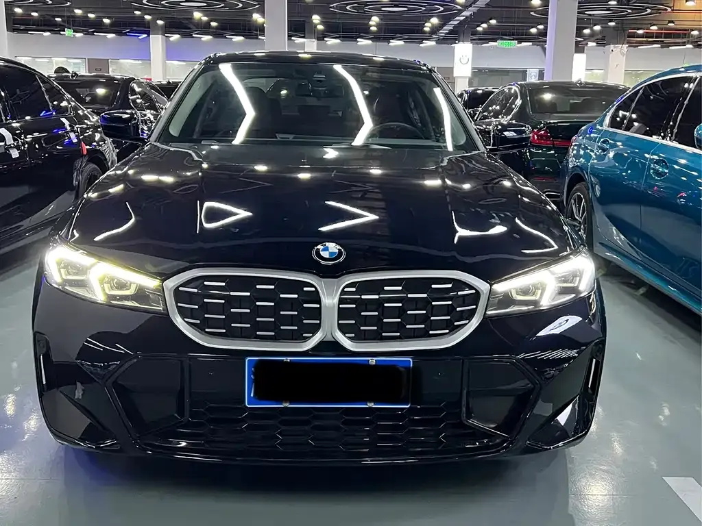 BMW 3 Series 2024 из CN, фото 4
