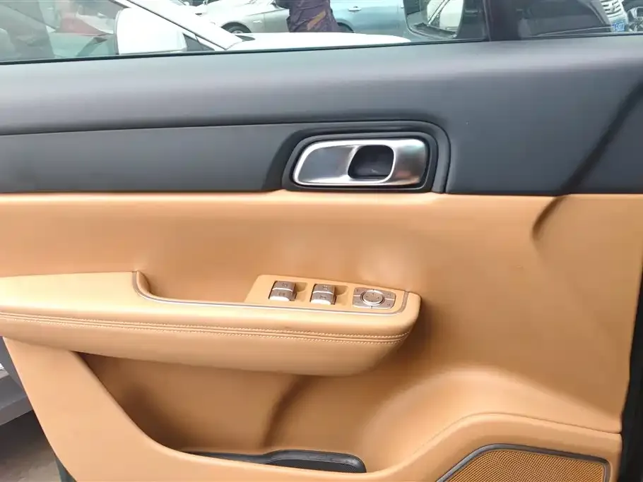 Li Auto ONE 2022 из CN, фото 2