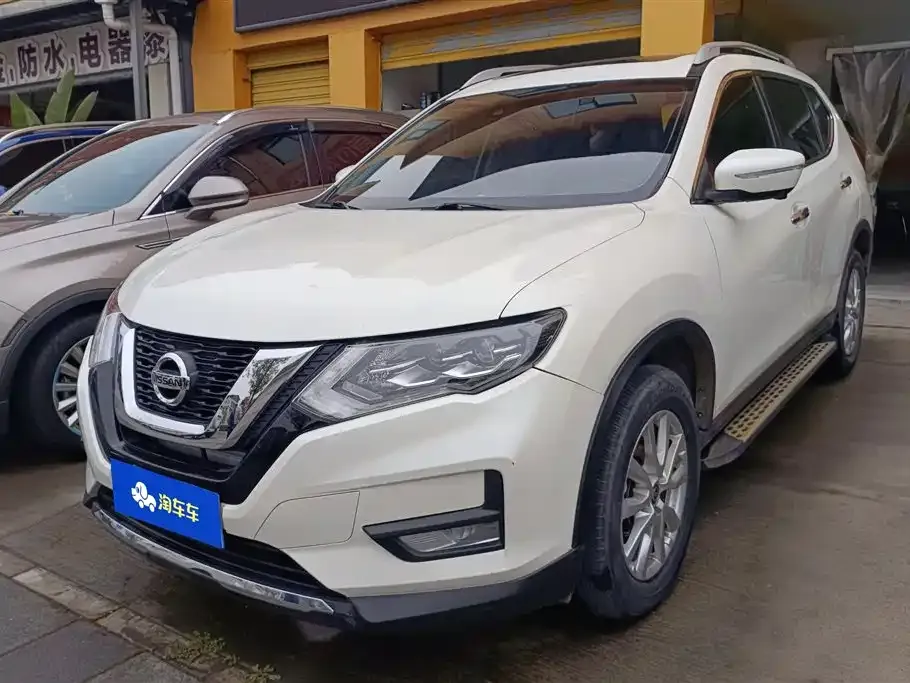 Nissan X-Trail 2021 из CN, фото 1