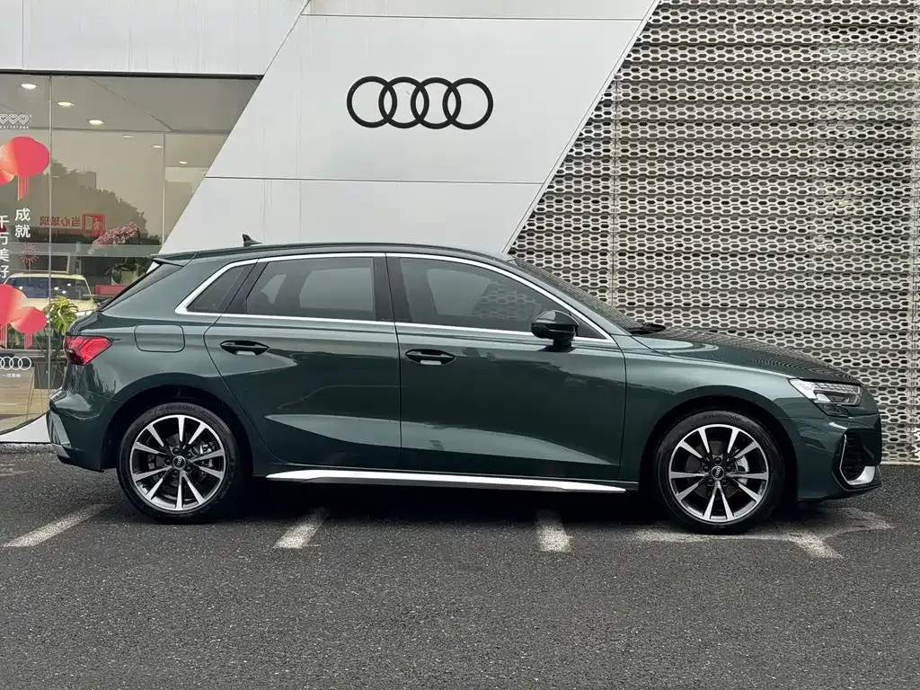 Audi A3 2025 из CN, фото 10