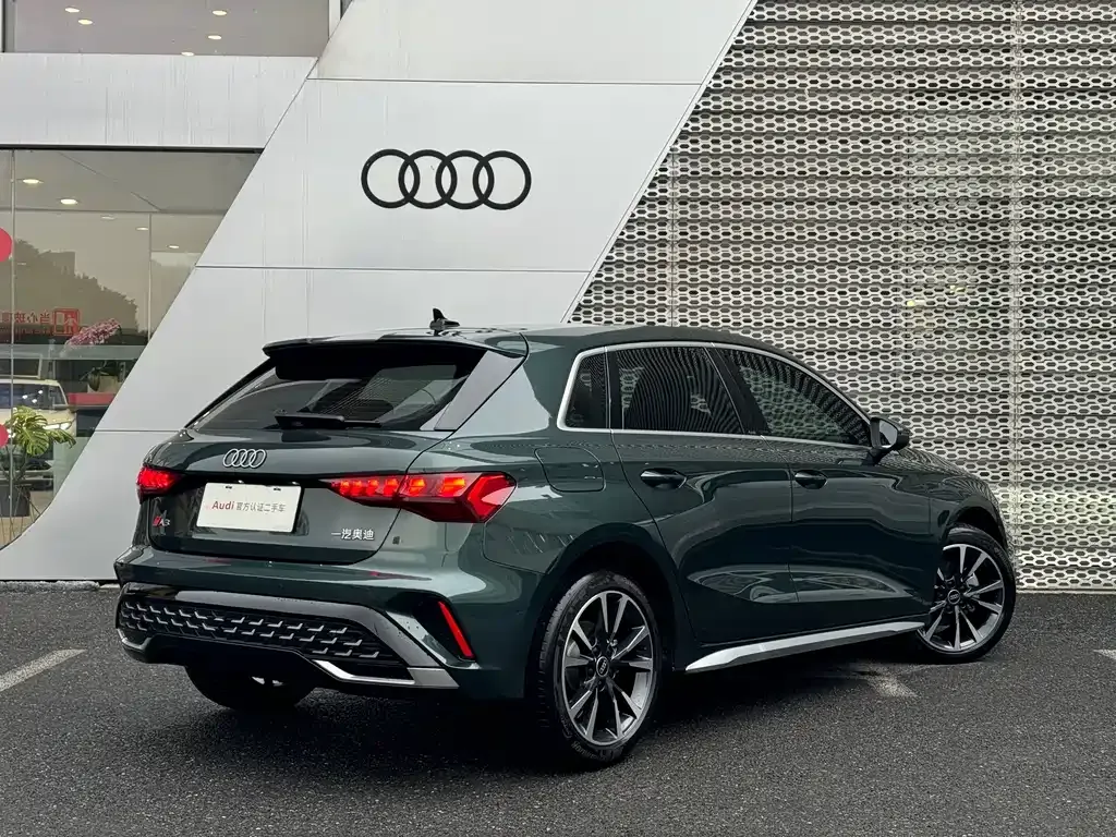 Audi A3 2025 из CN, фото 6