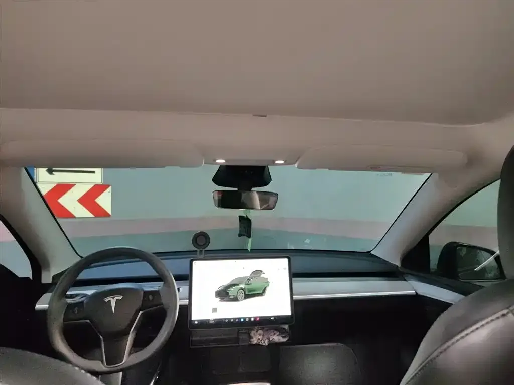 Tesla Model Y 2024 из CN, фото 6