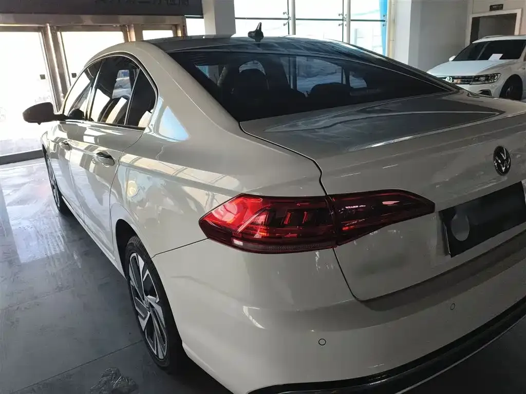 Volkswagen Bora 2022 из CN, фото 10