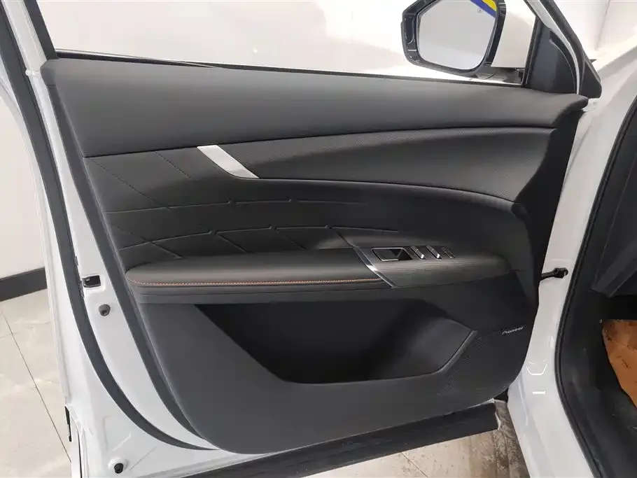 Changan CS75PLUS 2025 из CN, фото 3