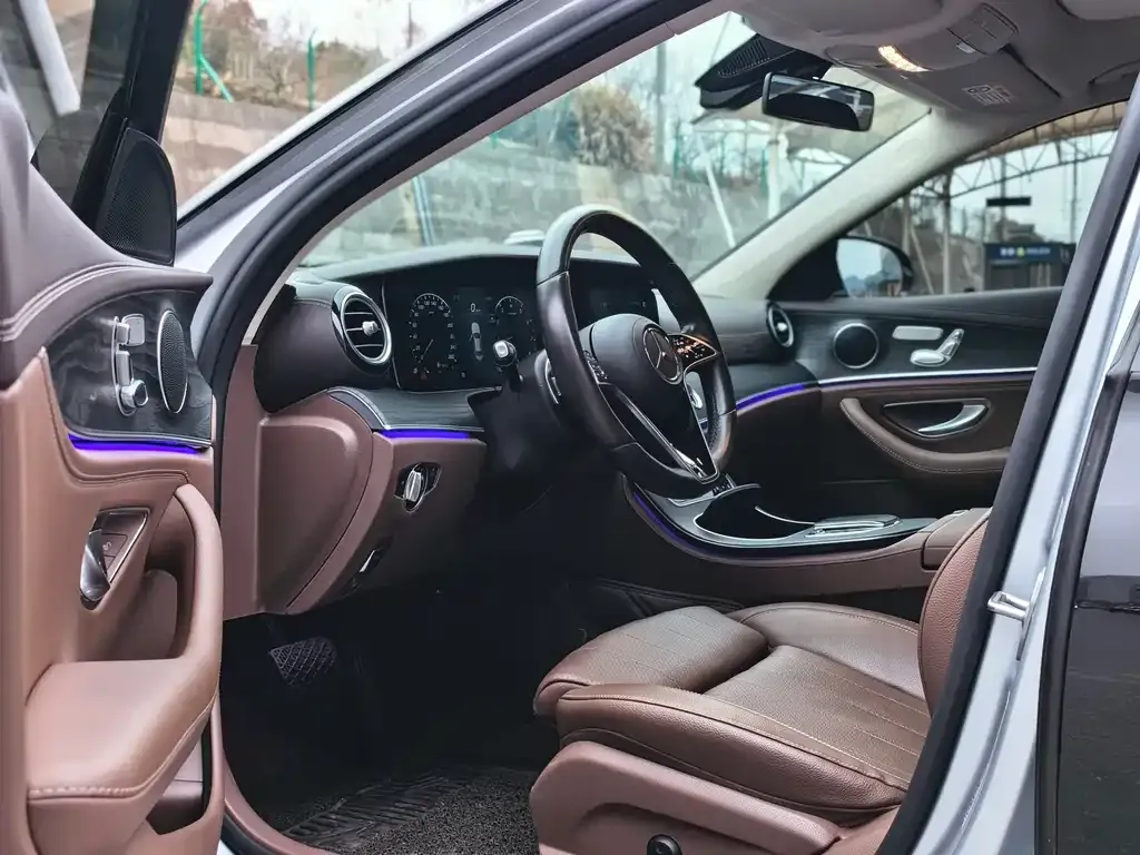 Mercedes-Benz E-Class 2022 из CN, фото 8