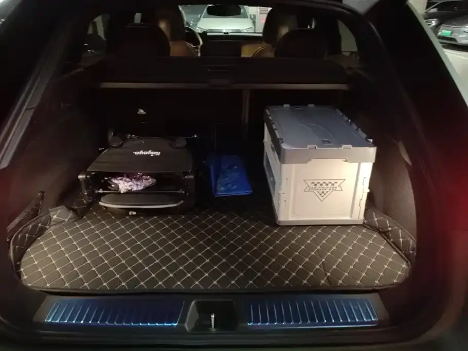Mercedes-Benz EQE SUV 2025 из CN, фото 5