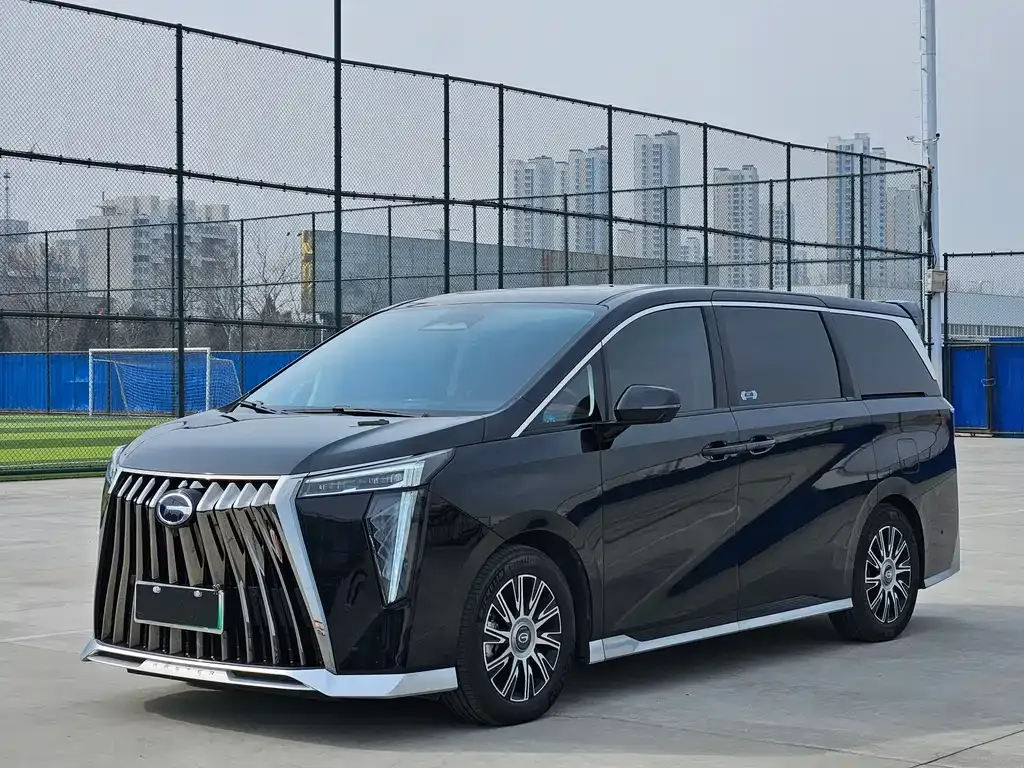 GAC Motor Trumpchi E9 — фото 1