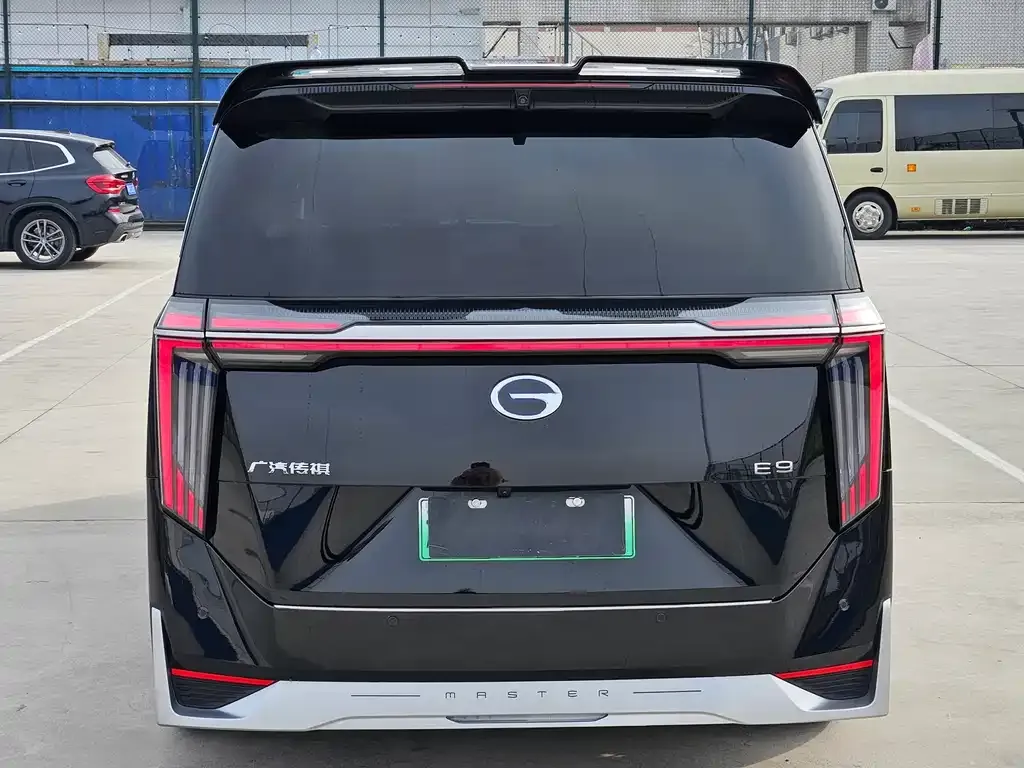 GAC Motor Trumpchi E9 — фото 2