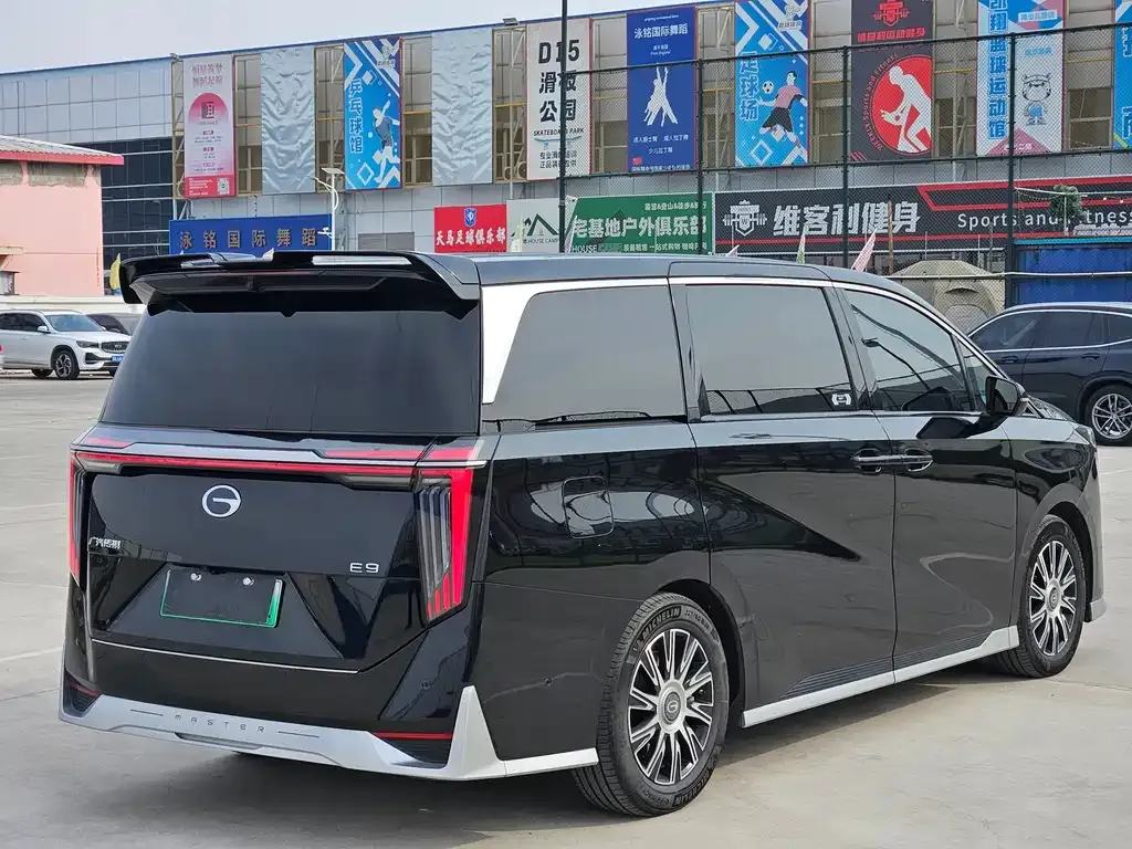 GAC Motor Trumpchi E9 — фото 5