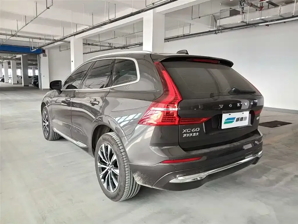 Volvo XC60 2024 из CN, фото 6