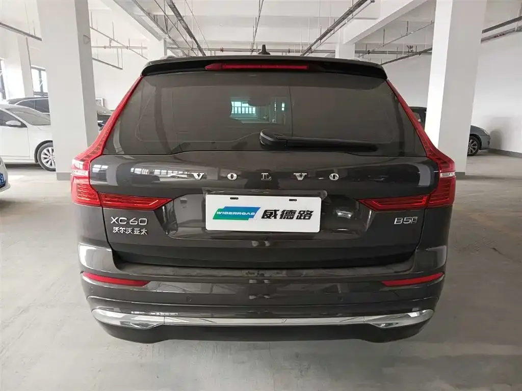 Volvo XC60 2024 из CN, фото 7