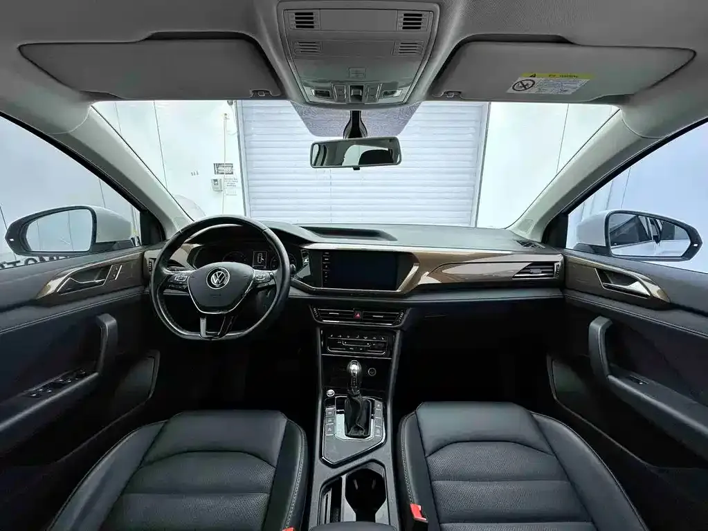 Volkswagen Tharu 2021 из CN, фото 2