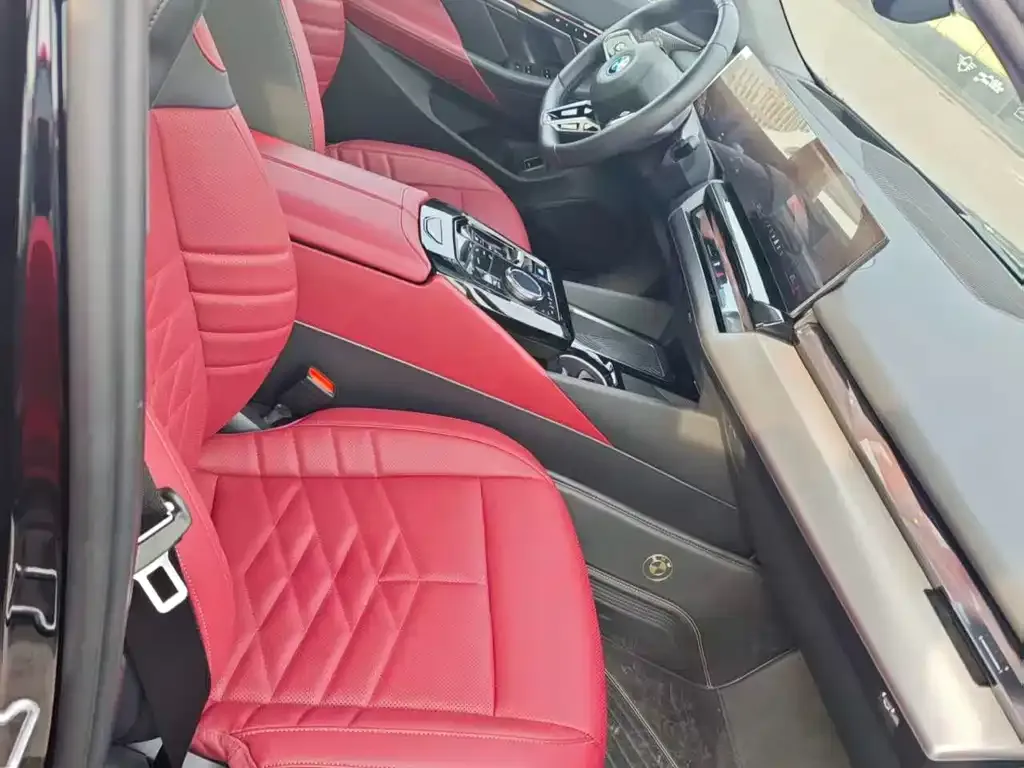 BMW i5 2025 из CN, фото 2