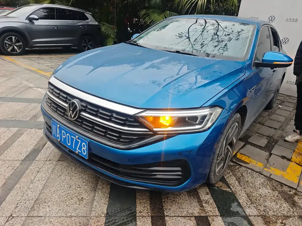 Volkswagen Sagitar 2023 из CN, фото 1