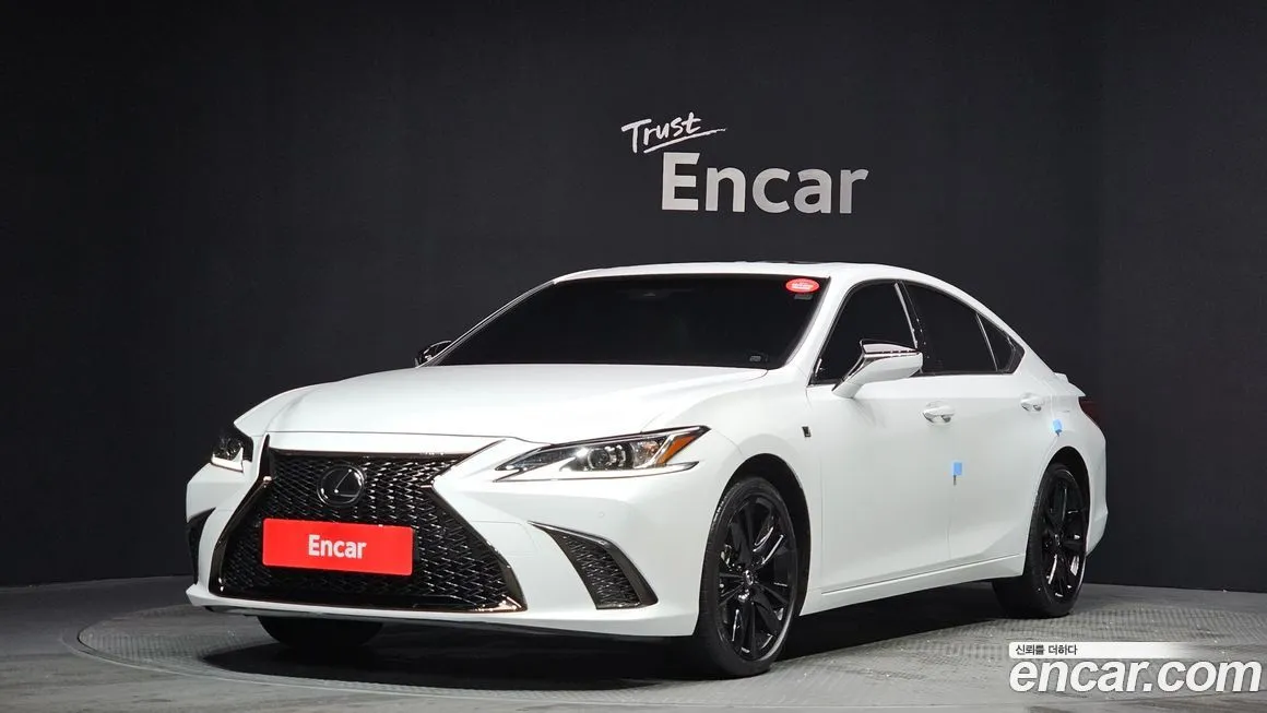 Lexus ES 2024 из KR, фото 1